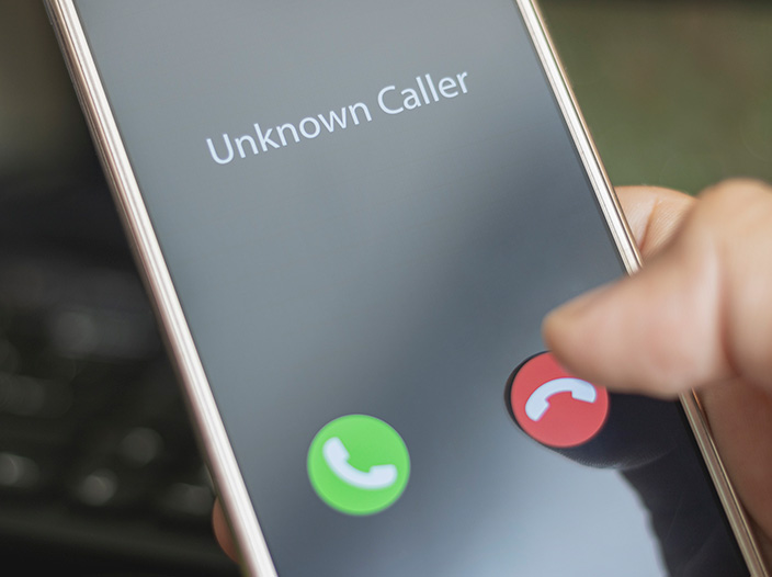 Avoid holiday fraudsters